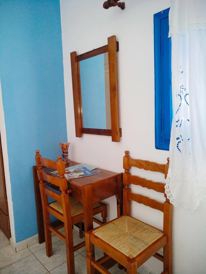 Pirgari Rooms Sikinos Alopronia Extérieur photo
