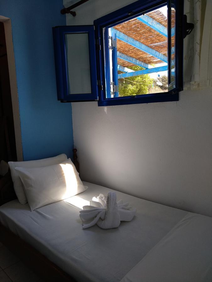 Pirgari Rooms Sikinos Alopronia Extérieur photo