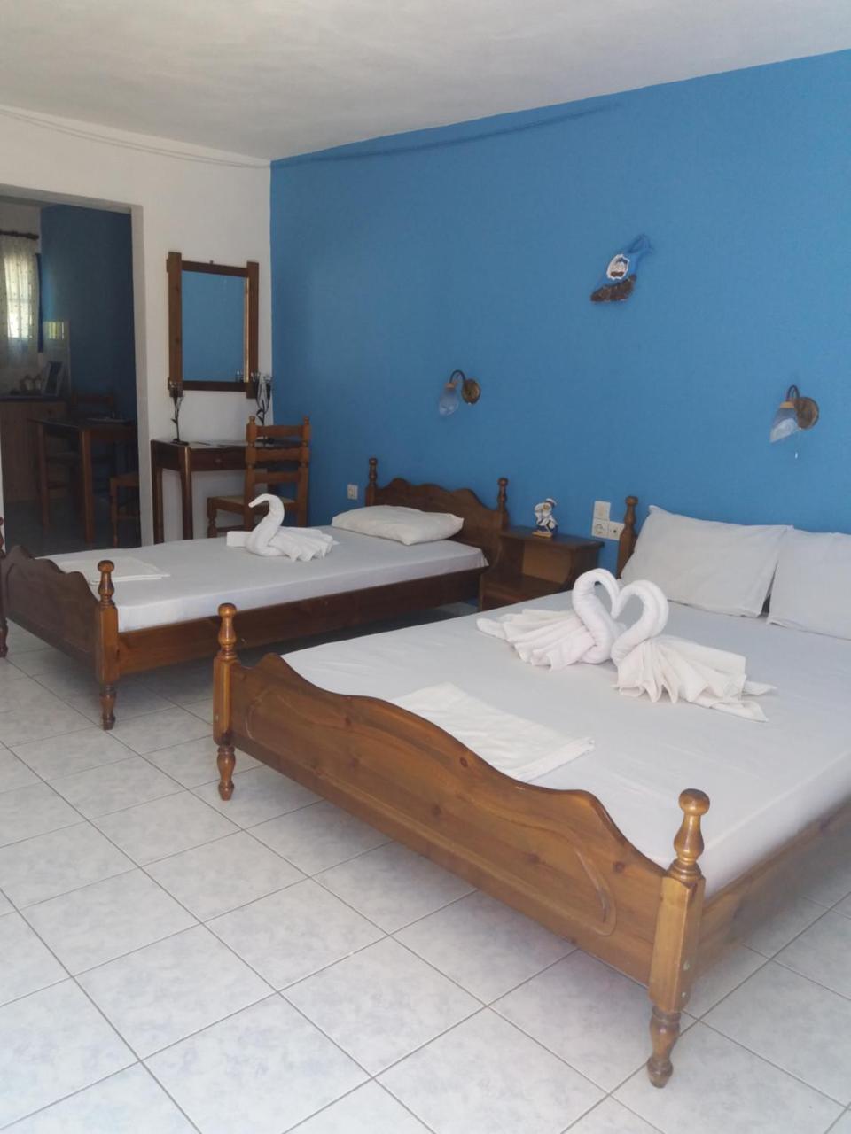 Pirgari Rooms Sikinos Alopronia Extérieur photo